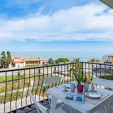 Cintioni A Mare C 10 - Yourplace Abruzzo Marina di San Vito Exterior foto
